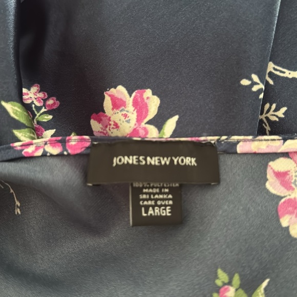 🌸 Jones New York Floral Satin Robe 🌸 - Picture 8 of 9